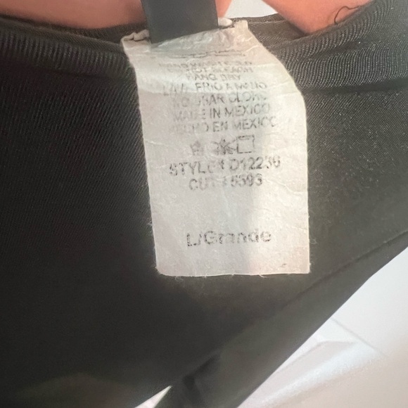 Elegant Forest  Green Ruched Dress Size Large - Picture 11 of 11